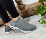 کتونی طبی اسکیچرز جورابی مدل آرچ فیت